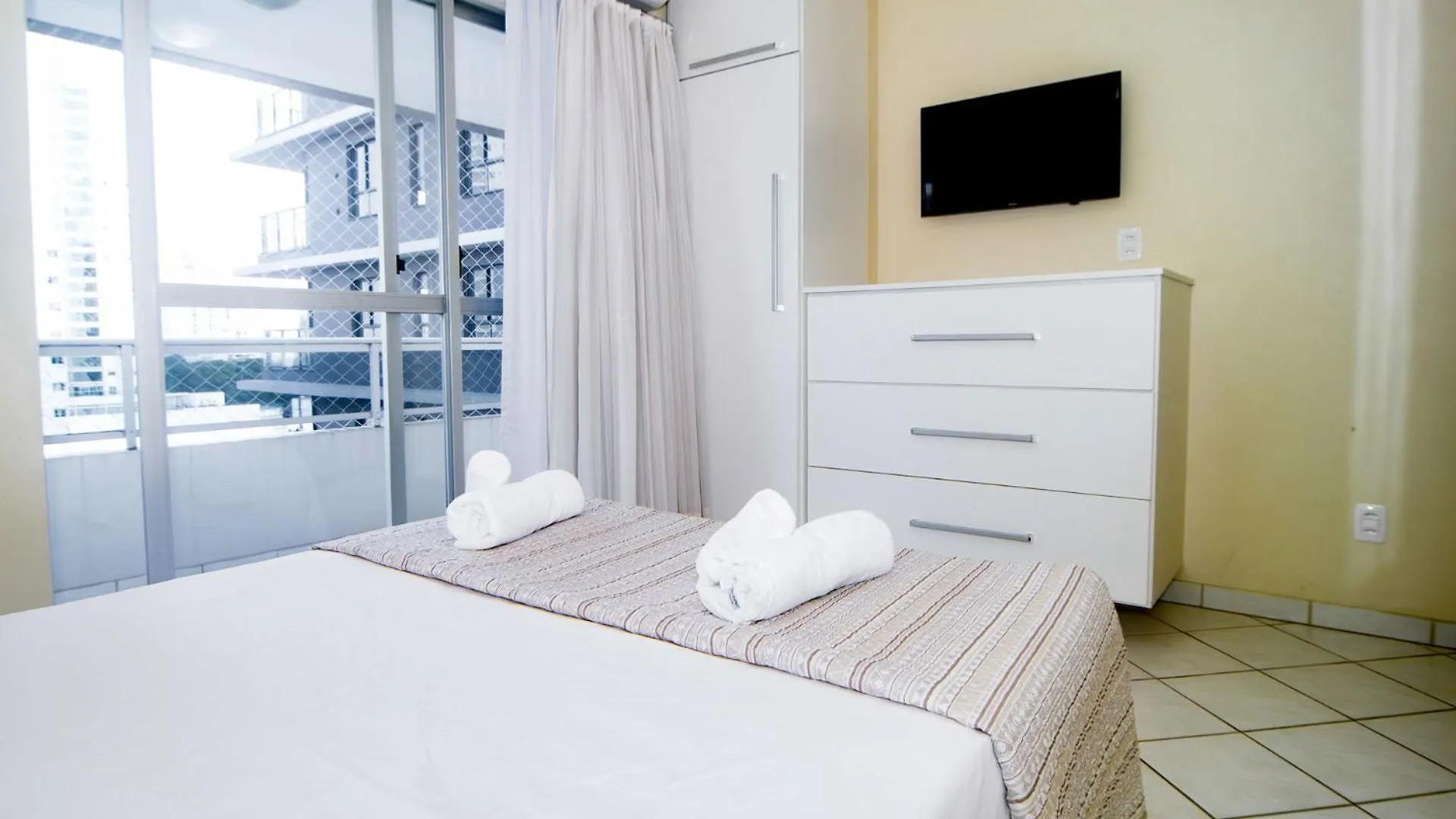 Apartment Apto Com Vista Para O Mar Na Barra Norte Yf4514 Balneario Camboriu Brazil