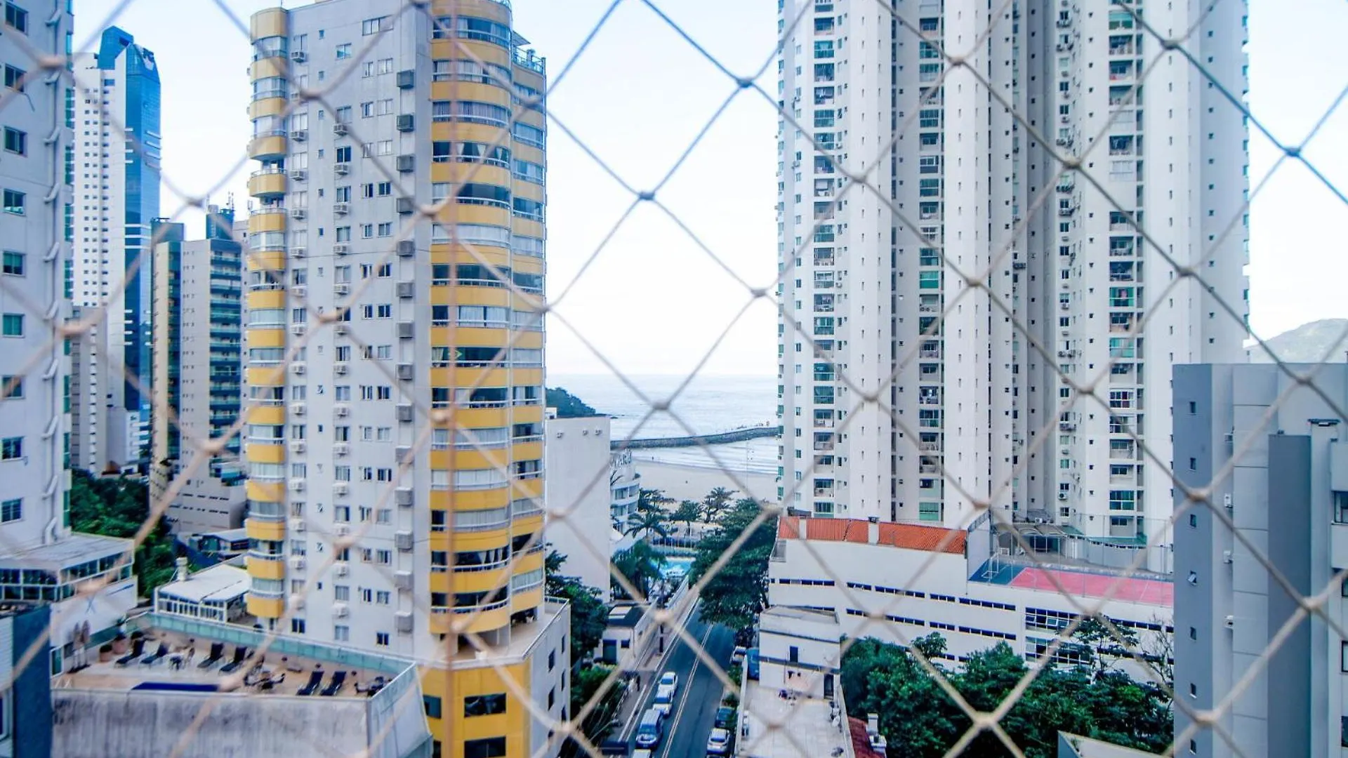 Apto Com Vista Para O Mar Na Barra Norte Yf4514 Balneario Camboriu Brazil